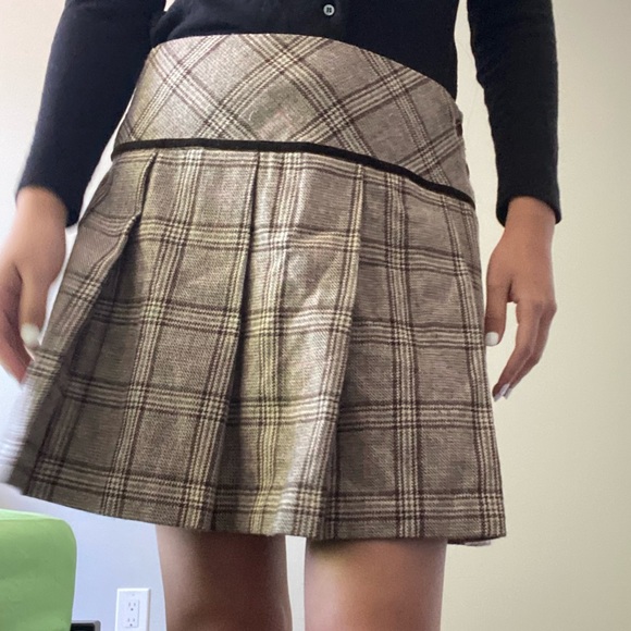 Japanese designed cute plaid skirt - Picture 1 of 6